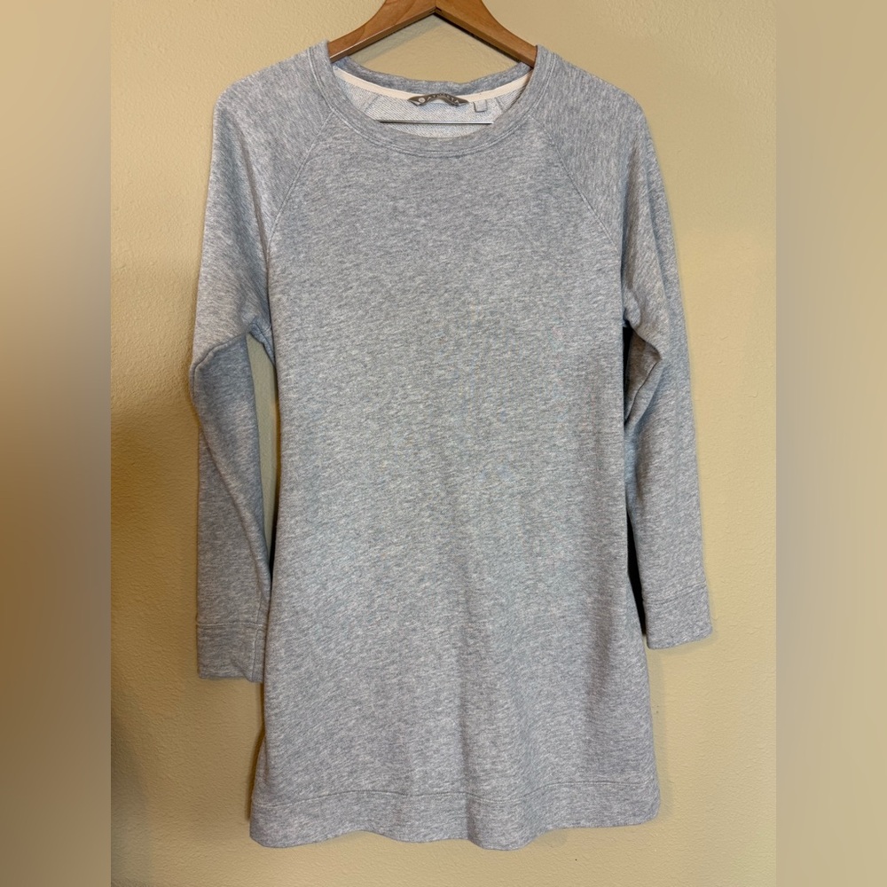 Athleta size
Medium long sleeve gray sweatshirt dress
